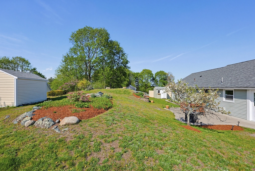 2 Theresa Road Stoneham, MA 02180 - Photo 25 of 29