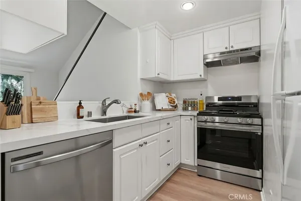 $565,000 | 89 Lemon Grove, Irvine, CA 92618