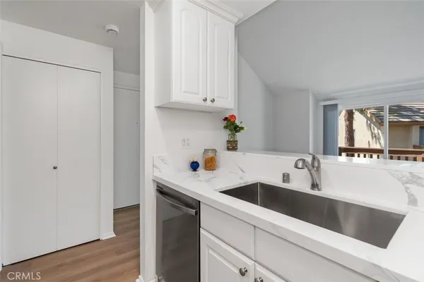 $585,000 | 89 Lemon Grove, Irvine, CA 92618