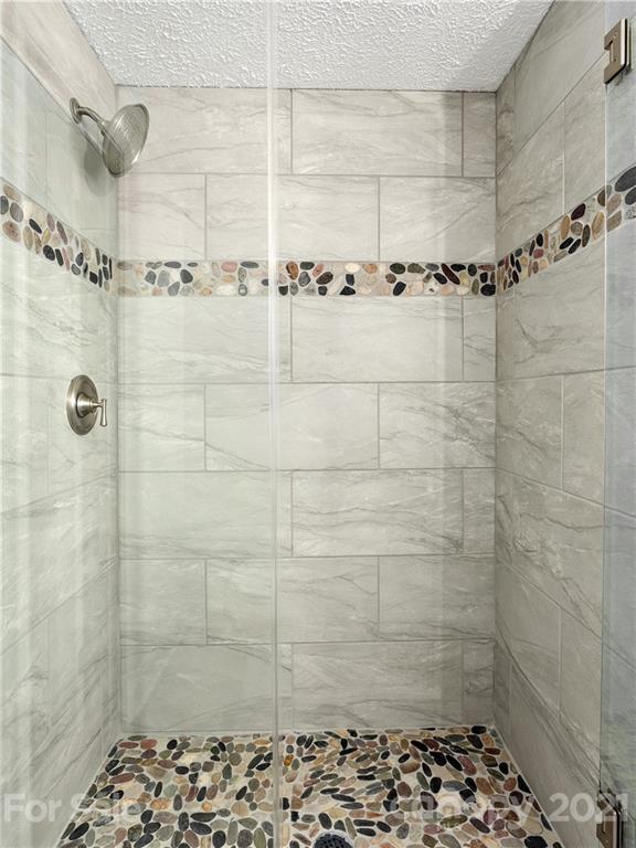 63 Reddick Road Asheville, NC 28805 - Photo 13 of 15 Gallery Image 13