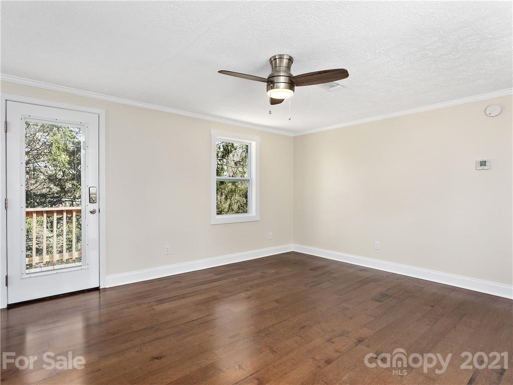63 Reddick Road Asheville, NC 28805 - Photo 9 of 15 Gallery Image 9