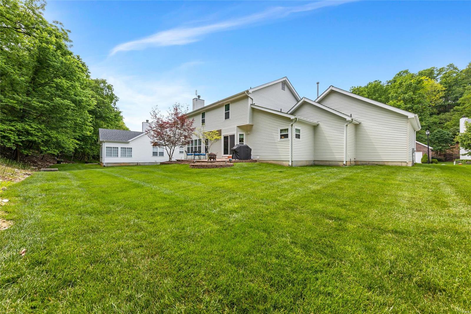 942 Castle Pines Drive Ballwin, MO 63021 - Photo 43 of 46