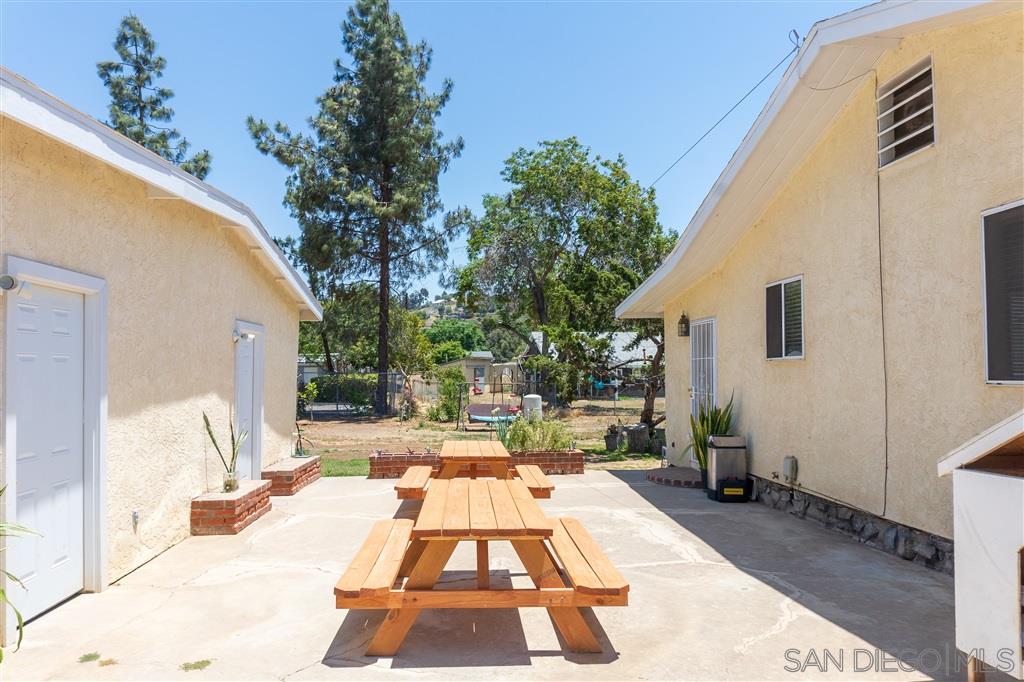 13640 Agsten Lane Poway, CA 92064 - Photo 13 of 25 Gallery Image 13