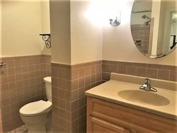 20 Hamilton Road, Unit 101 Arlington, MA 02474 - Photo 9 of 12