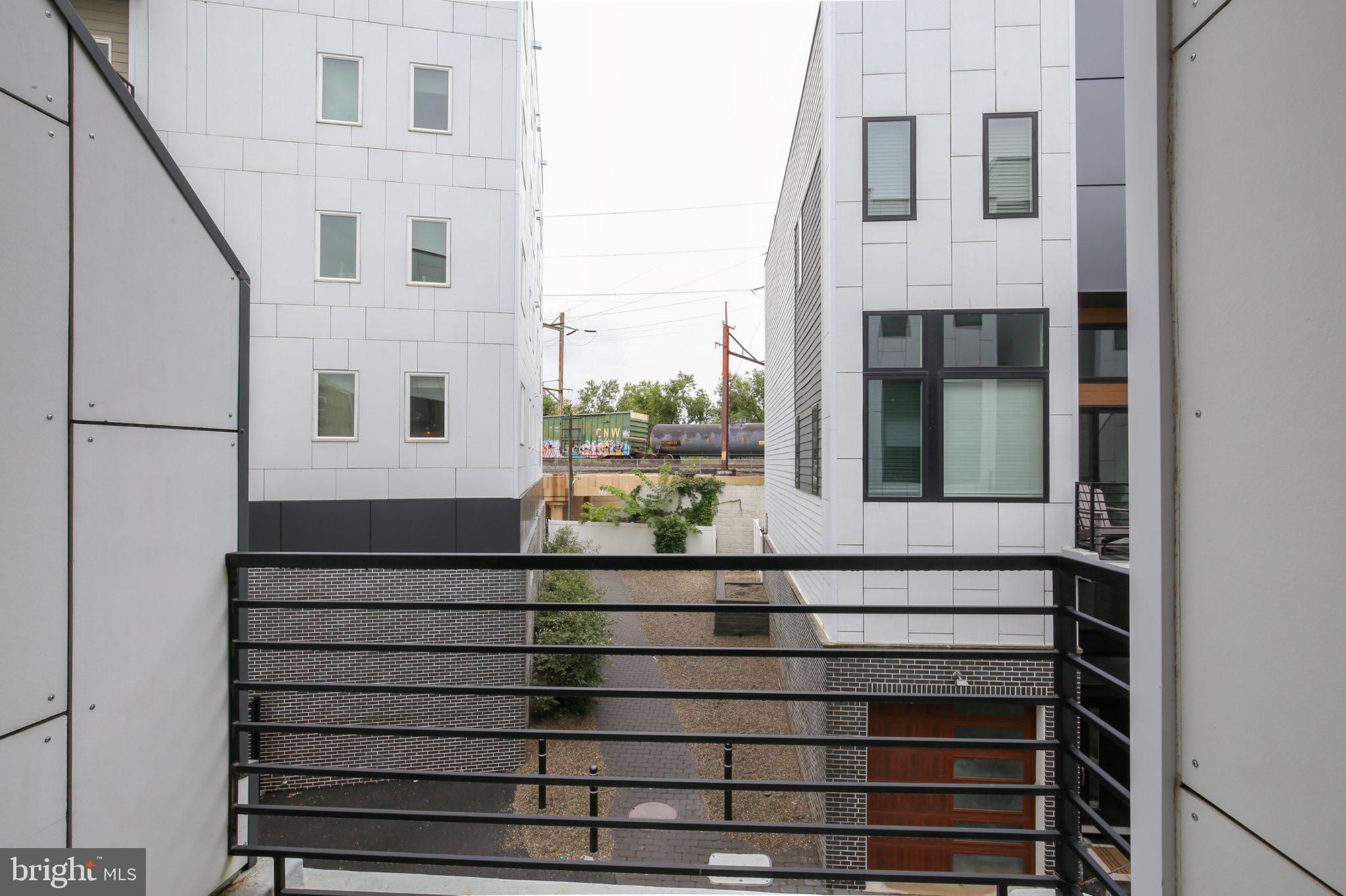 2527 Graduate Square Philadelphia, PA 19146 - Photo 12 of 45 Gallery Image 12