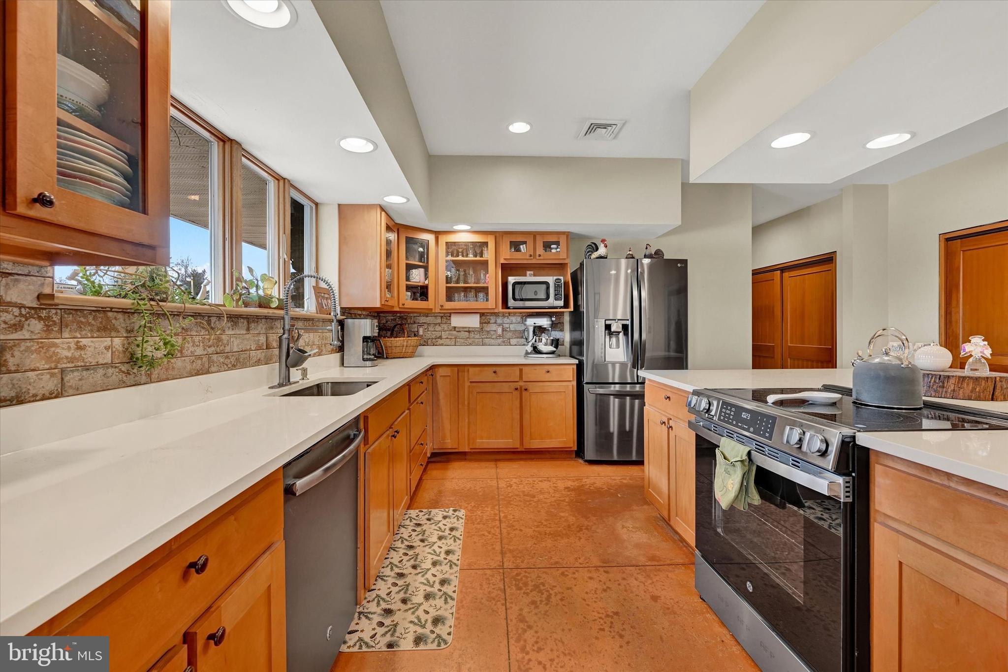 8272 Woodbine Road Airville, PA 17302 - Photo 17 of 60 Updated Kitchen