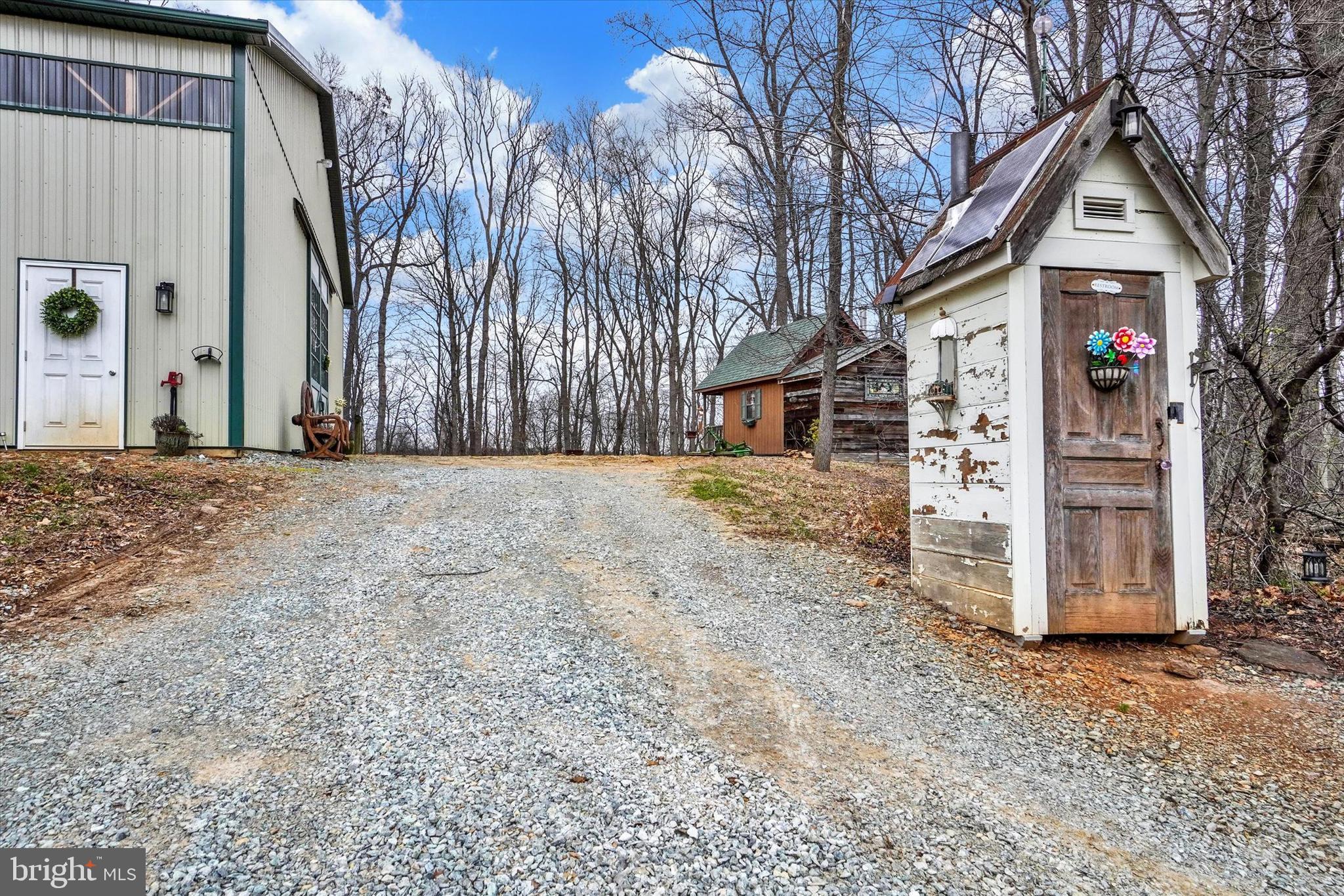 8272 Woodbine Road Airville, PA 17302 - Photo 56 of 68 Working Outhouse