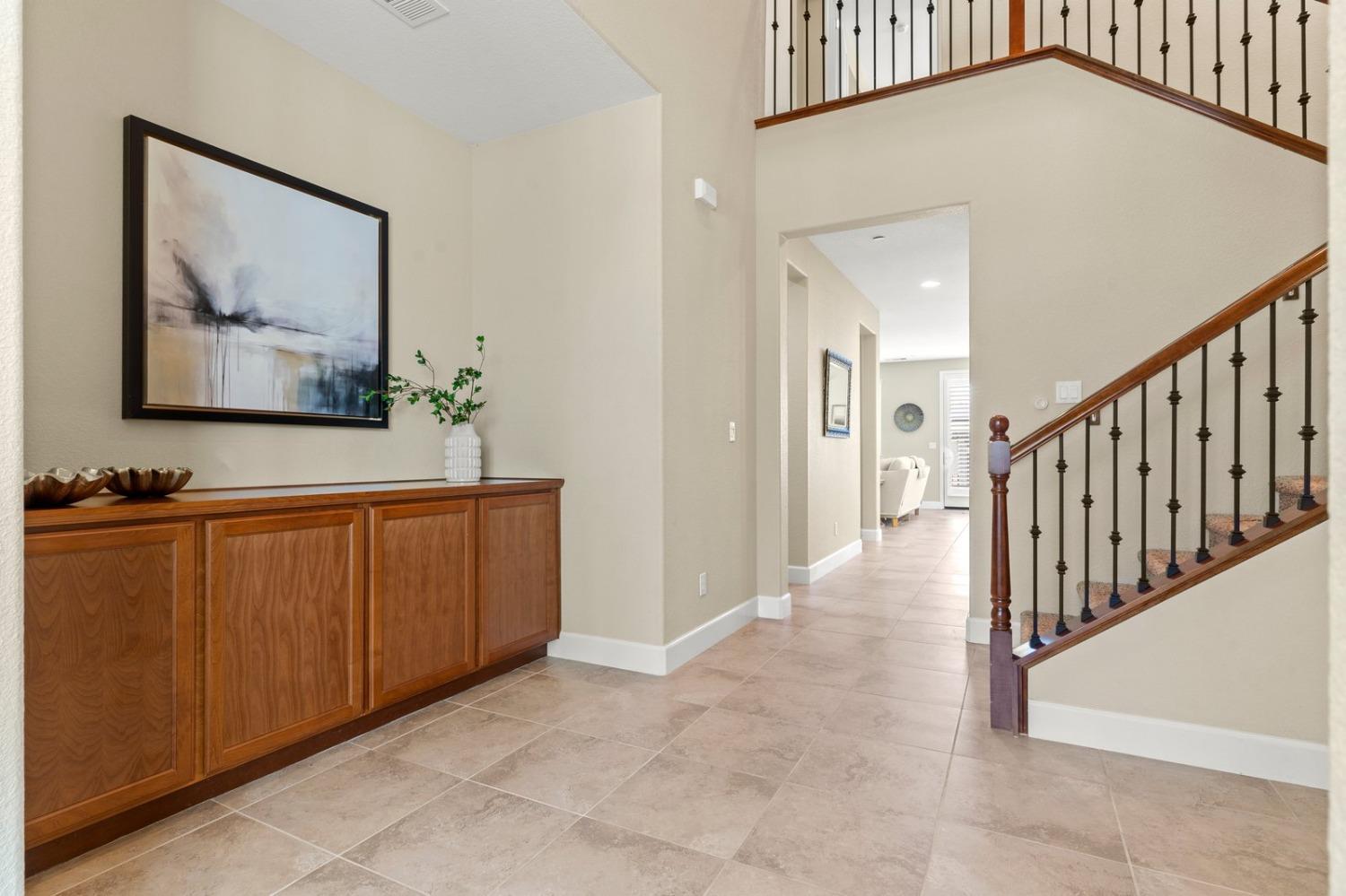 6307 Lookout Pass Way Rocklin, CA 95765 - Photo 7 of 72