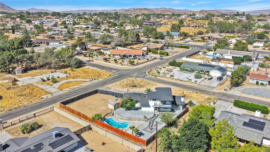 14204 Tehachapi Road Apple Valley, CA 92307 - Photo 67 of 72