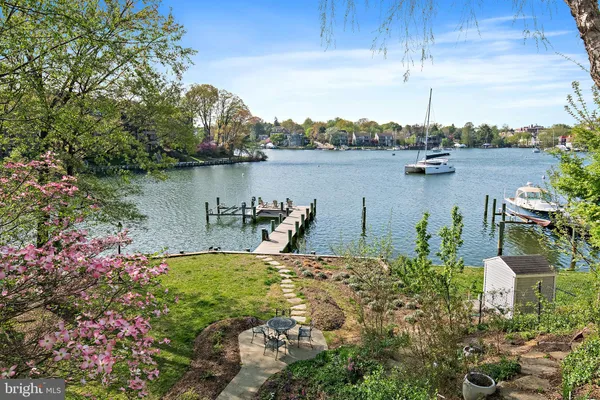 $6,950,000 | 906 Creek Drive, Annapolis, MD 21403