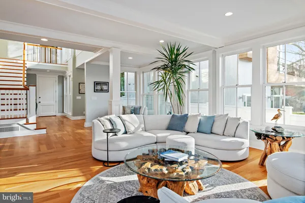 $6,950,000 | 906 Creek Drive, Annapolis, MD 21403