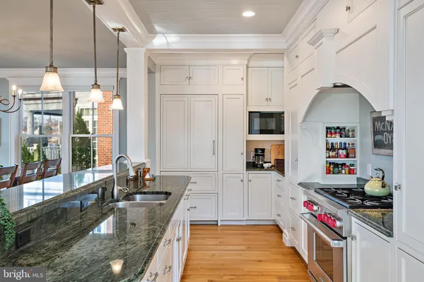 $6,950,000 | 906 Creek Drive, Annapolis, MD 21403