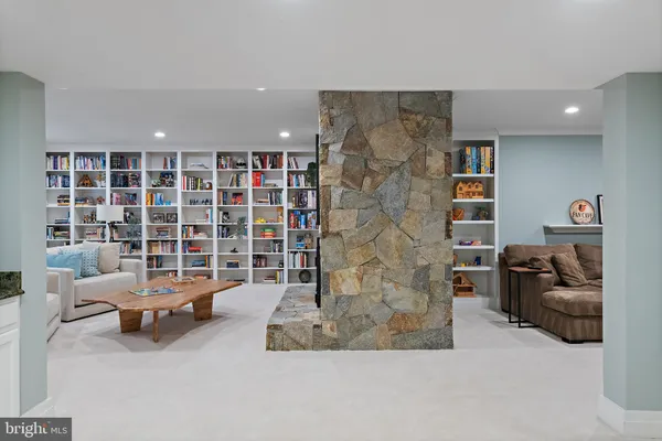 $6,950,000 | 906 Creek Drive, Annapolis, MD 21403