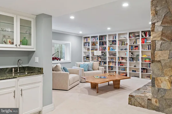 $6,950,000 | 906 Creek Drive, Annapolis, MD 21403