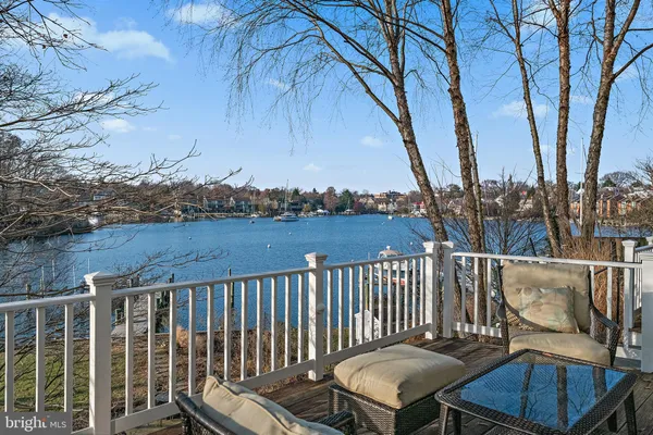 $6,950,000 | 906 Creek Drive, Annapolis, MD 21403