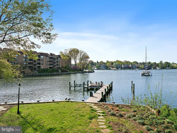 $6,950,000 | 906 Creek Drive, Annapolis, MD 21403
