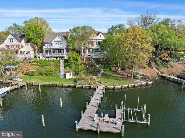 $6,950,000 | 906 Creek Drive, Annapolis, MD 21403