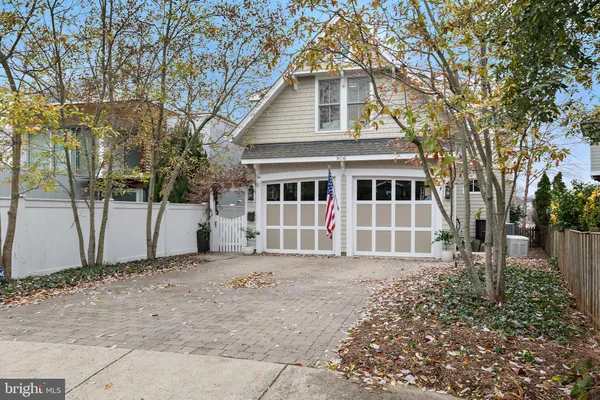 $6,950,000 | 906 Creek Drive, Annapolis, MD 21403