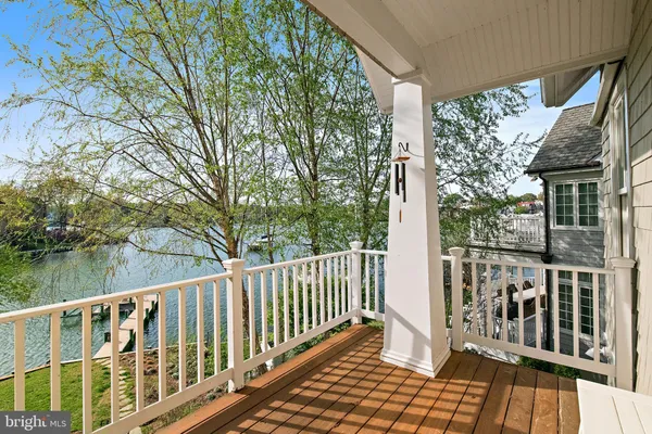 $6,950,000 | 906 Creek Drive, Annapolis, MD 21403