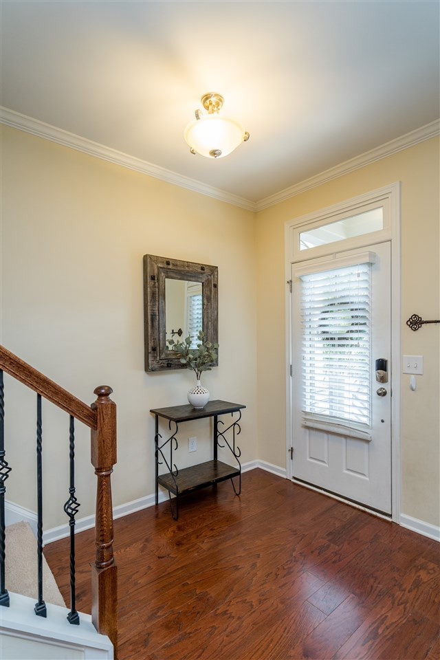 1547 Crafton Way Raleigh, NC 27607 - Photo 4 of 27 Photo 4