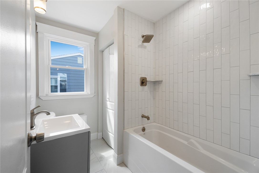 293 George Waterman Road Johnston, RI 02919 - Photo 12 of 25
