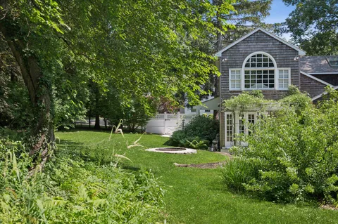 $4,150,000 | 25 Harrison Street, Sag Harbor, NY 11963