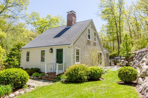 11 Christopher Hollow Road Sandwich, MA 02563 - Photo 27 of 30 11ChristopherHollowLR-9618