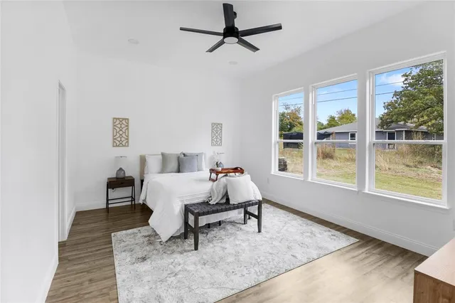 $299,000 | 310 Outboard Drive, Gun Barrel City, TX 75156