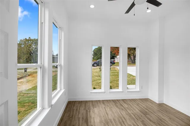 $299,000 | 310 Outboard Drive, Gun Barrel City, TX 75156