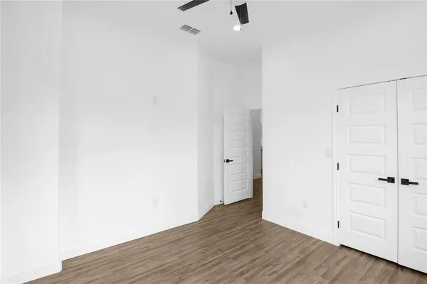 $275,000 | 310 Outboard Drive, Gun Barrel City, TX 75156