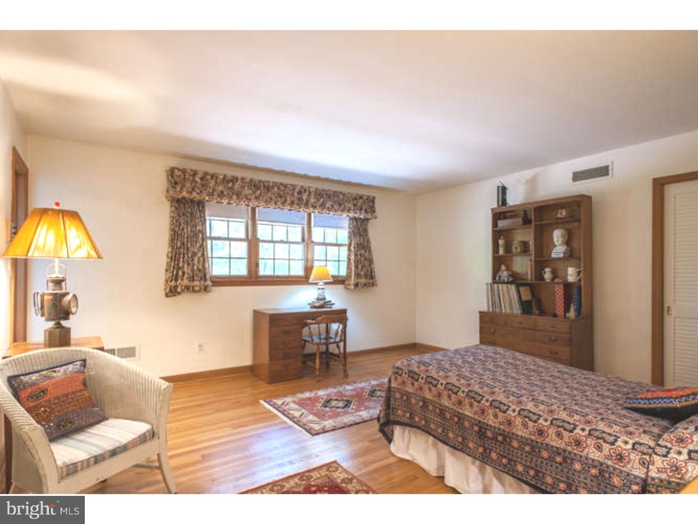 128 Bordentown Georgetown Road Chesterfield, NJ 08515 - Photo 20 of 25 Bedroom