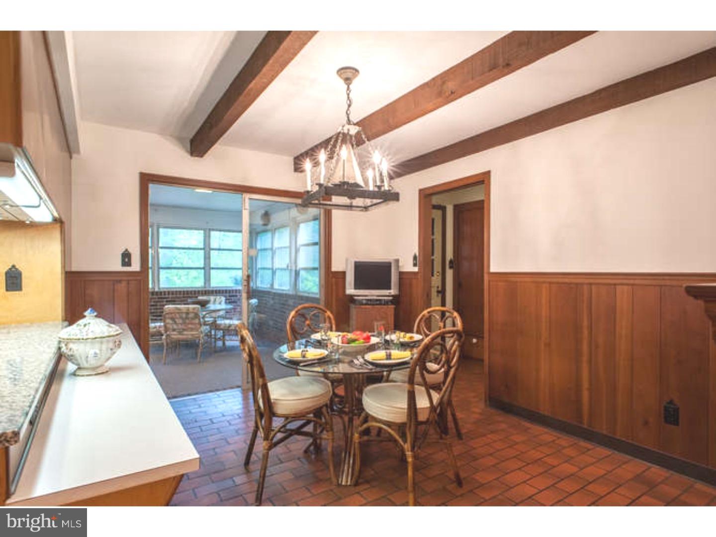 128 Bordentown Georgetown Road Chesterfield, NJ 08515 - Photo 10 of 25 Breakfast Room