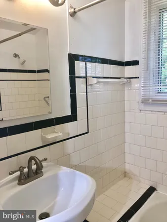 $2,000 | 765 Charing Cross Road, Baltimore, MD 21229