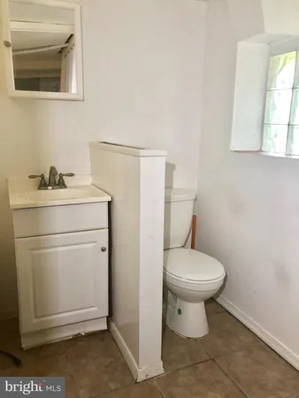 $2,000 | 765 Charing Cross Road, Baltimore, MD 21229