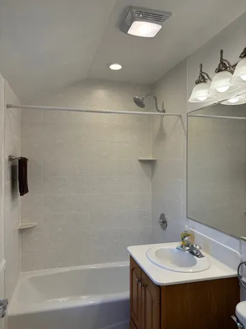 $439,900 | 2003 Newton Avenue, Park Ridge, IL 60068