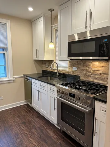 $439,900 | 2003 Newton Avenue, Park Ridge, IL 60068