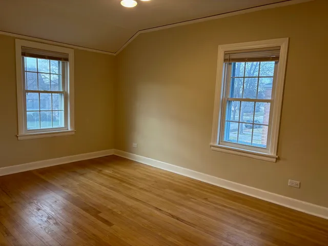 $439,900 | 2003 Newton Avenue, Park Ridge, IL 60068