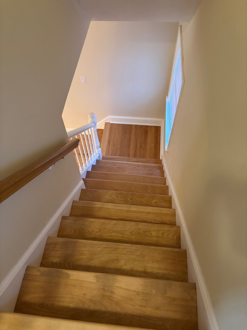 2003 Newton Avenue Park Ridge, IL 60068 - Photo 10 of 21 a view of entryway