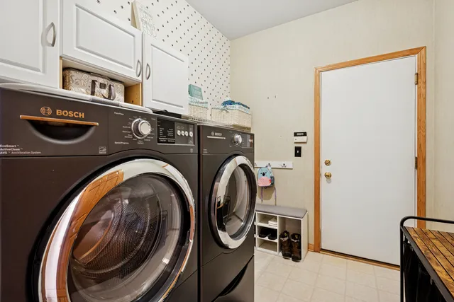 $530,000 | 1155 McDole Drive, Sugar Grove, IL 60554