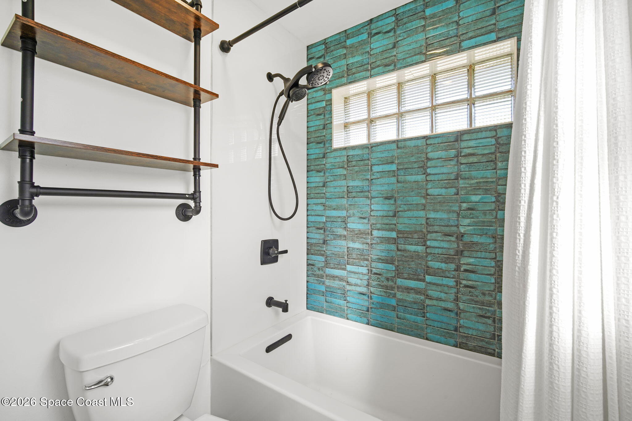470 South Carpenter Road Titusville, FL 32796 - Photo 39 of 55 34-web-or-mls-CARPENTER_BATHROOM6