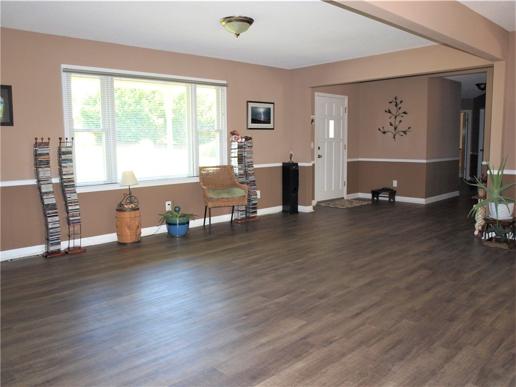 428 Broyles Point Road Townville, SC 29689 - Photo 8 of 24 Gallery Image 8