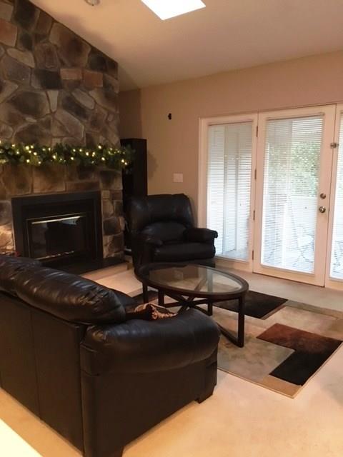 2112 Kenzie Road Pittsburgh, PA 15205 - Photo 4 of 18 Gallery Image 4