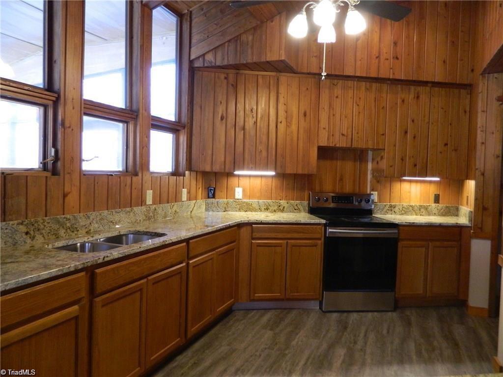 4552 Peeples Road Oak Ridge, NC 27310 - Photo 4 of 26