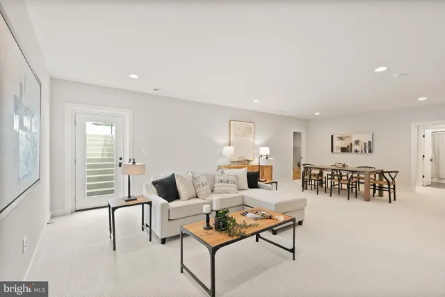 $1,877,045 | 8217 Bucknell Drive, Vienna, VA 22180