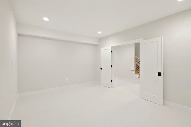 $2,005,600 | 8217 Bucknell Drive, Vienna, VA 22180