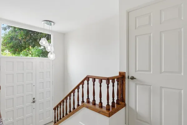 $989,000 | 628 South Street, Unit B, Glendale, CA 91202