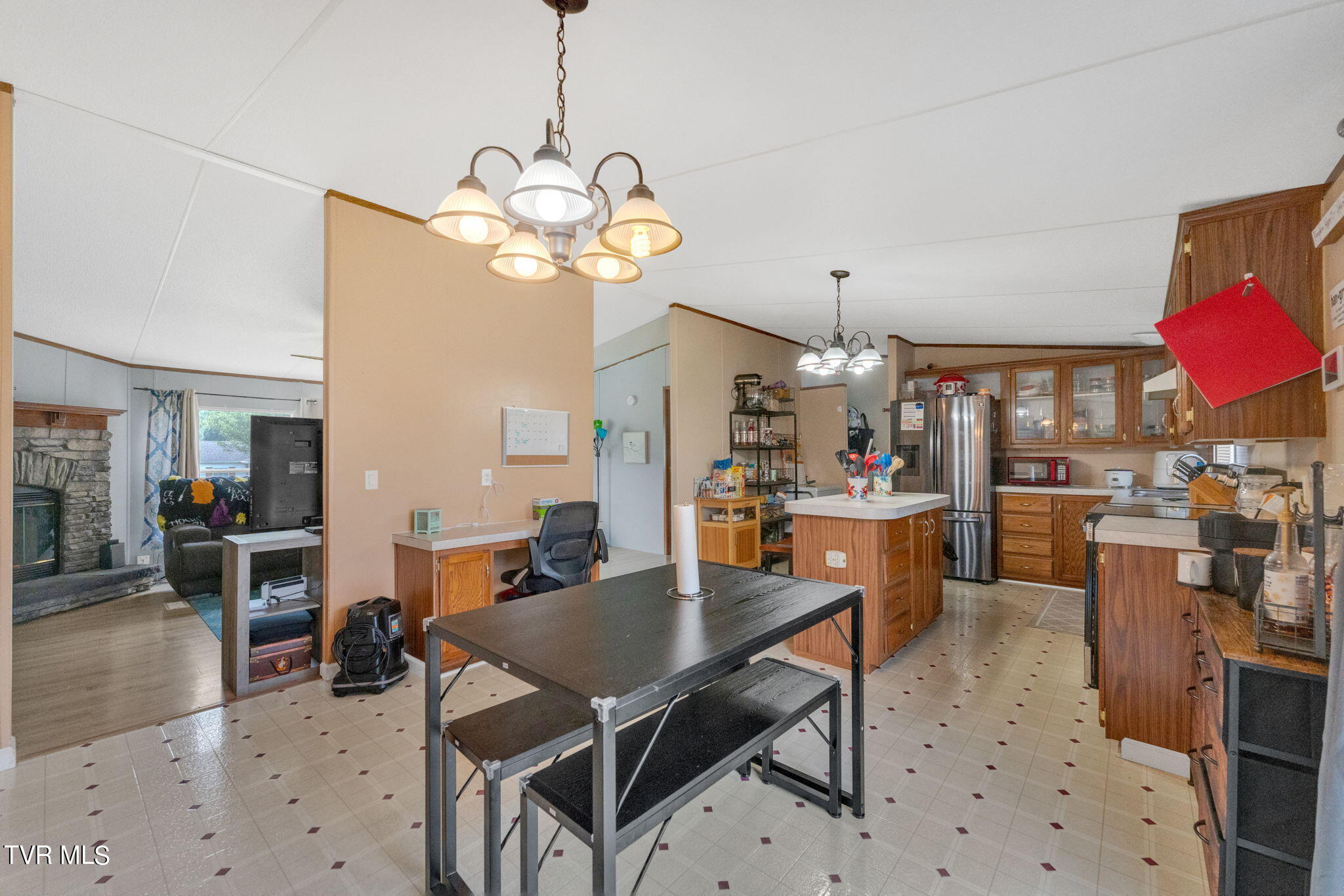 101 Deadrick Street Erwin, TN 37650 - Photo 13 of 28 13-web-or-mls-DSC09252