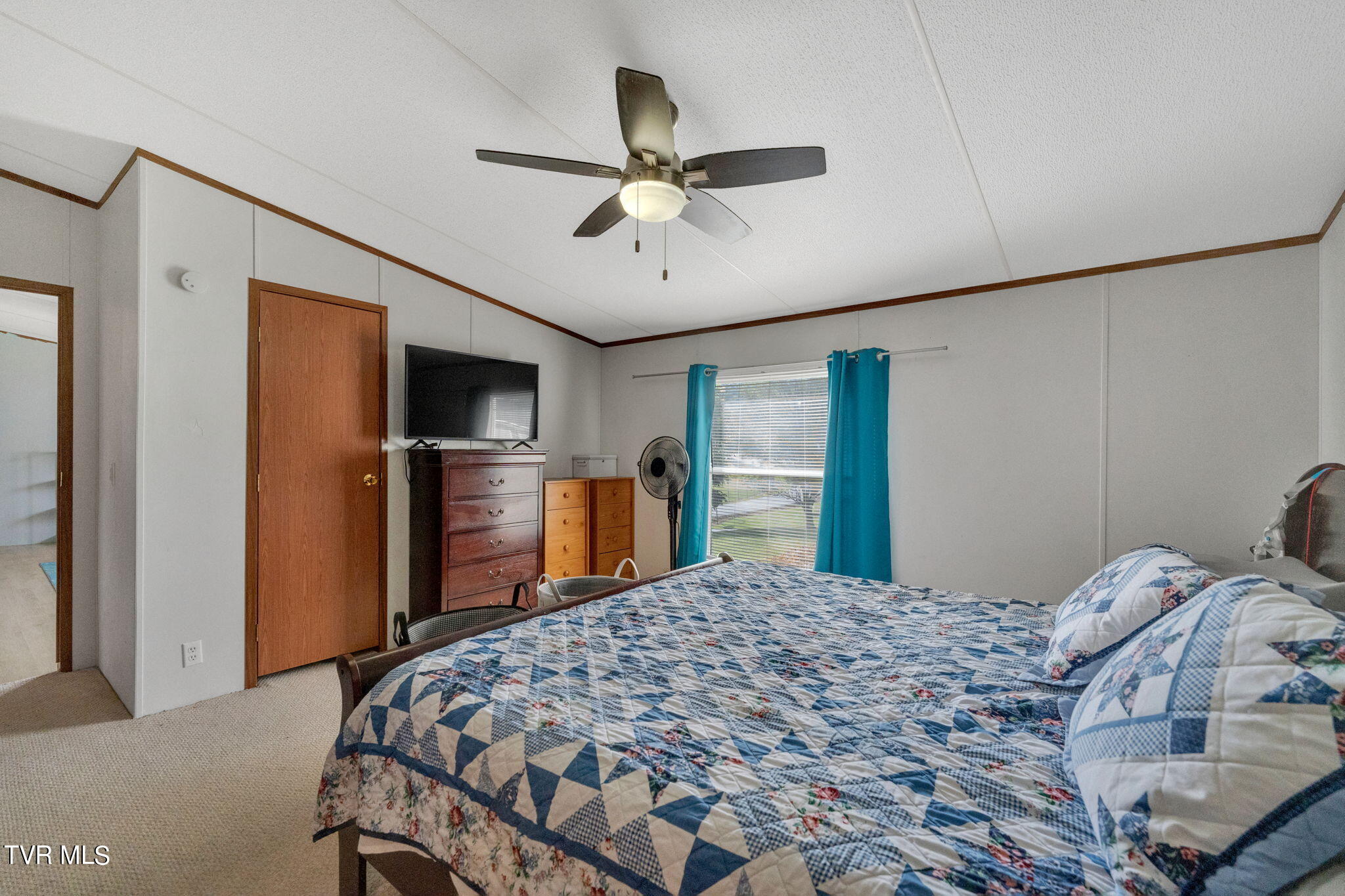 101 Deadrick Street Erwin, TN 37650 - Photo 23 of 28 23-web-or-mls-DSC09282