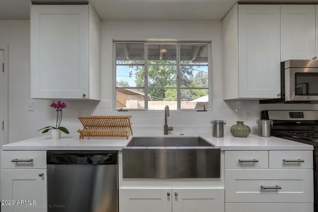 $4,200 | 1428 South Oakley Place, Tempe, AZ 85281