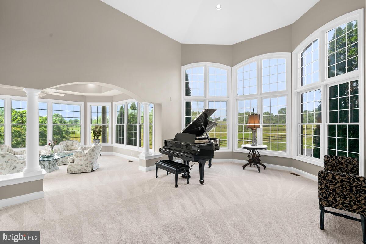 42991 Spinks Ferry Road Leesburg, VA 20176 - Photo 25 of 86 Gallery Image 25